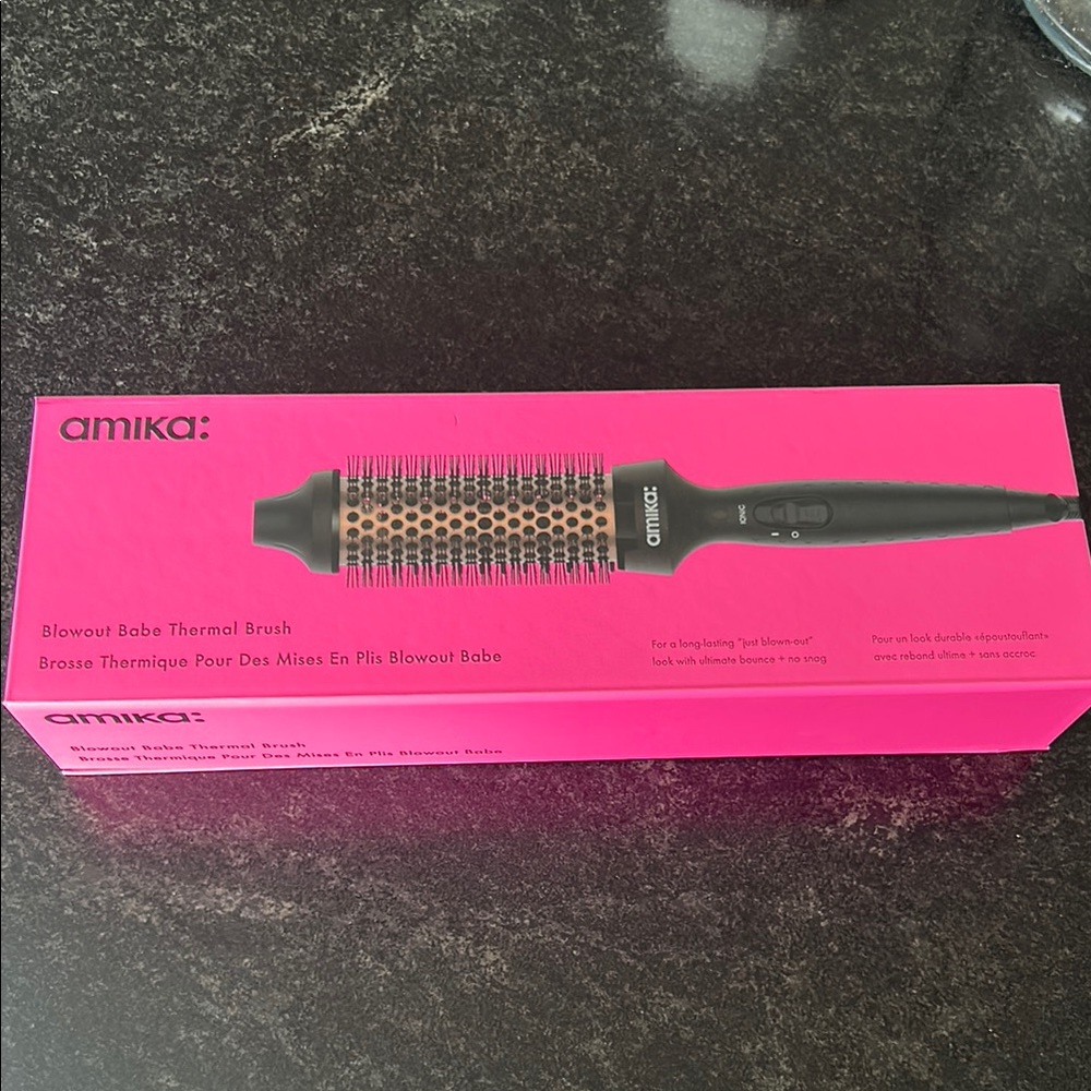 Amika Blowout Babe Thermal Brush